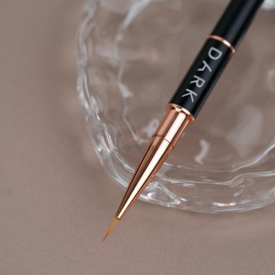 DARK Liner Brush, 11 mm - Level Up Beauty Supply
