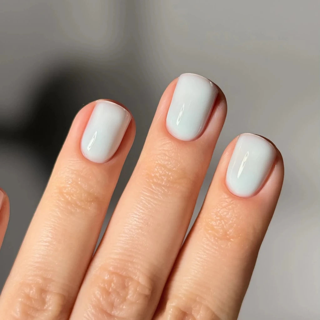 DARK Mint Top Coat, 10 ml - Level Up Beauty Supply