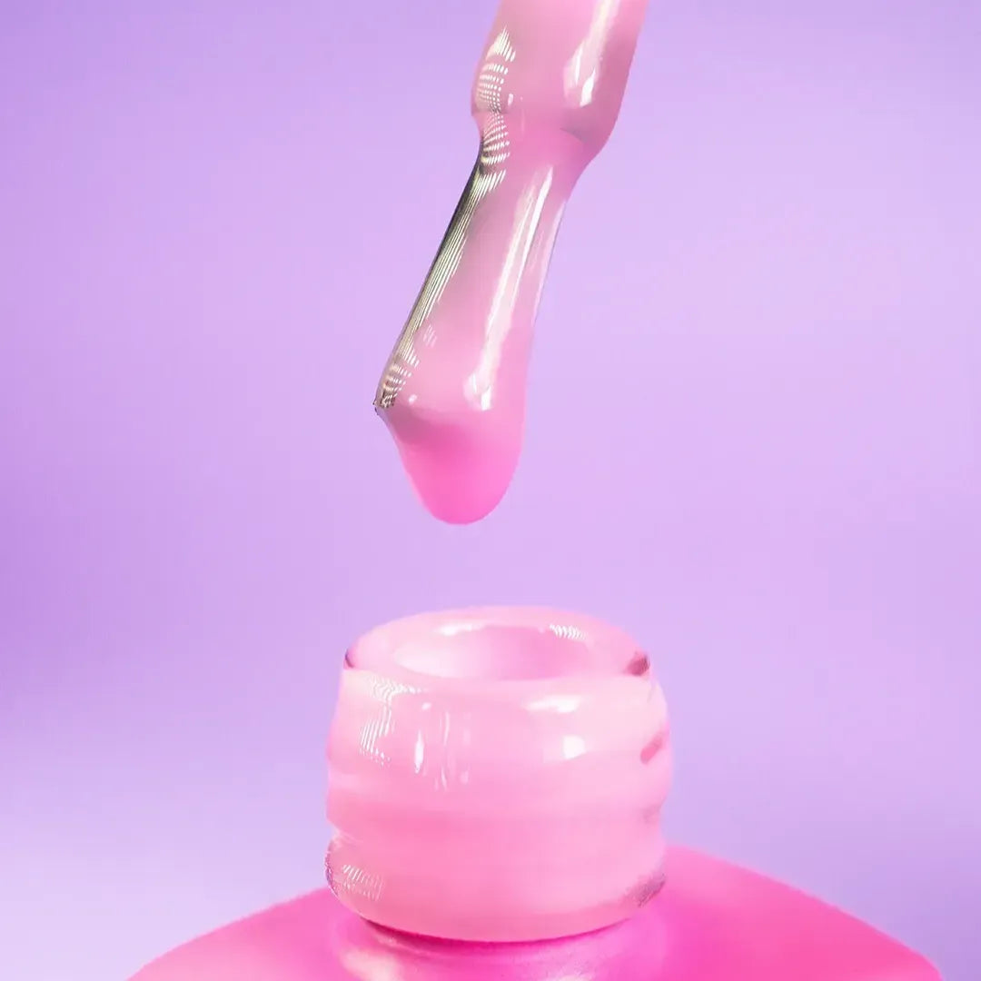 DNKa Rubber Cover Base #0025 Pretty 12 ml