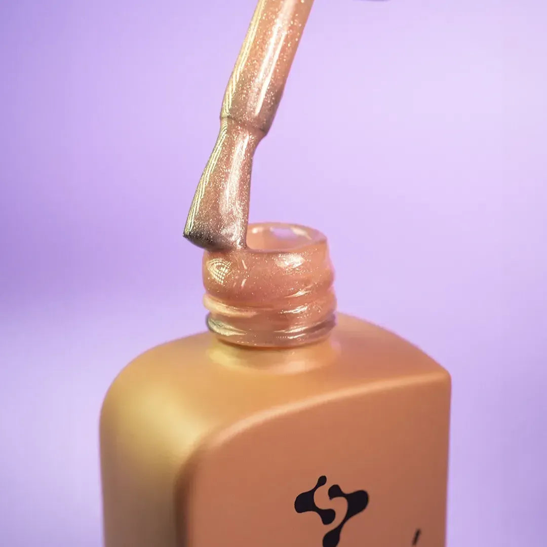 DNKa Rubber Cover Base #0030 Luxurious 12 ml