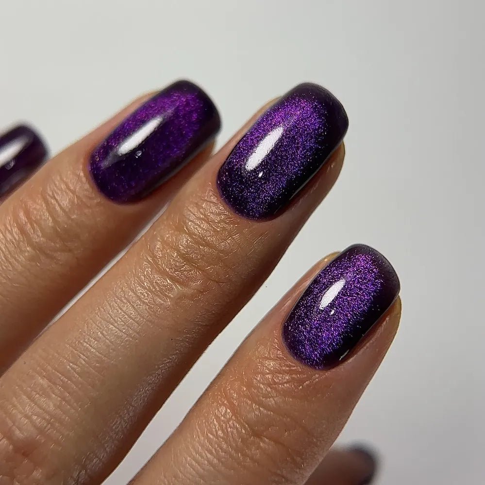 Dark gel polish Cat Eye 17, 6 ml (TPO Free) - Level Up Beauty Supply