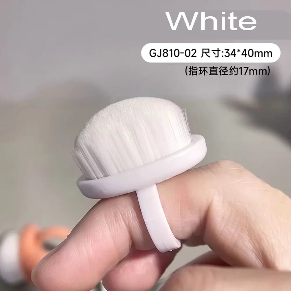 Finger Ring Dust Brush, Soft (white) - Level Up Beauty Supply