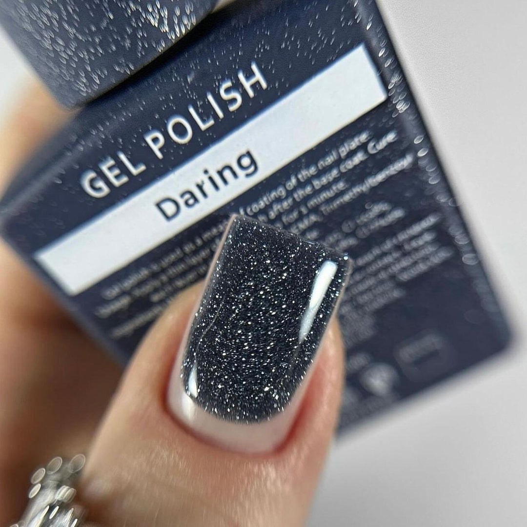 HELLO Light Reflective Gel Polish "DARING", 15ml