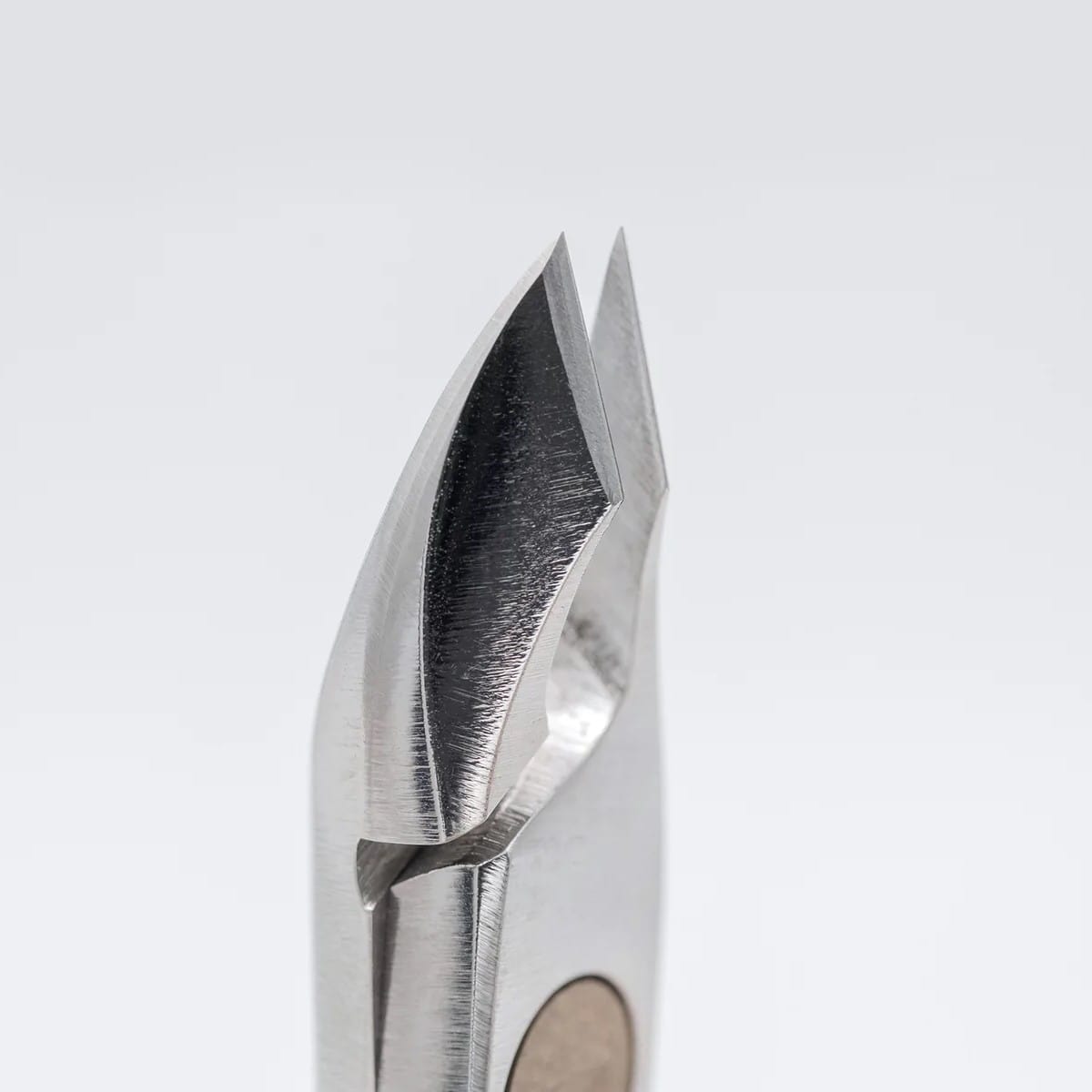 OLTON Cuticle nippers XS, 5 mm - Level Up Beauty Supply