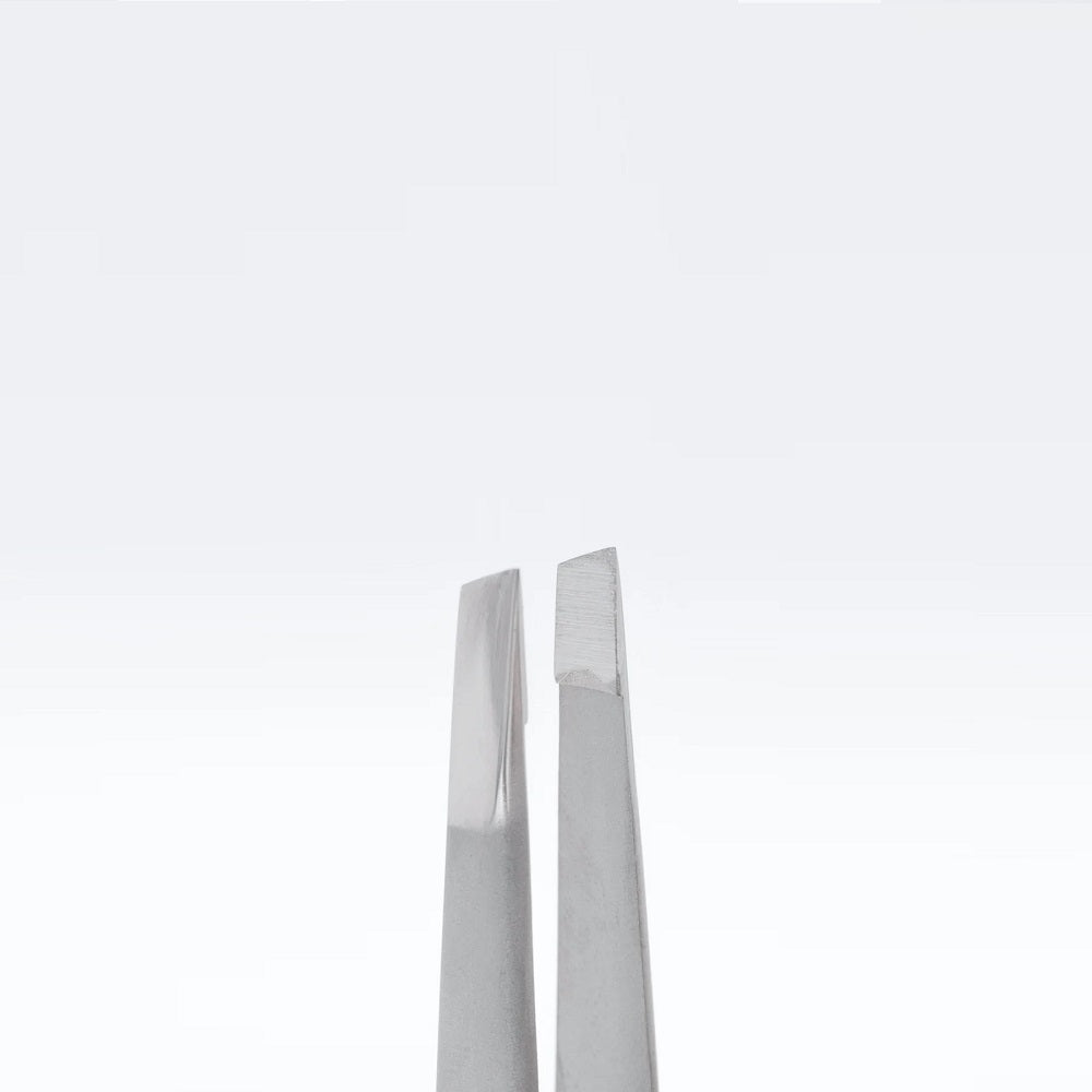 Tweezers with Slant Tip STALEKS EXPERT 10, Type 3 - Level Up Beauty Supply