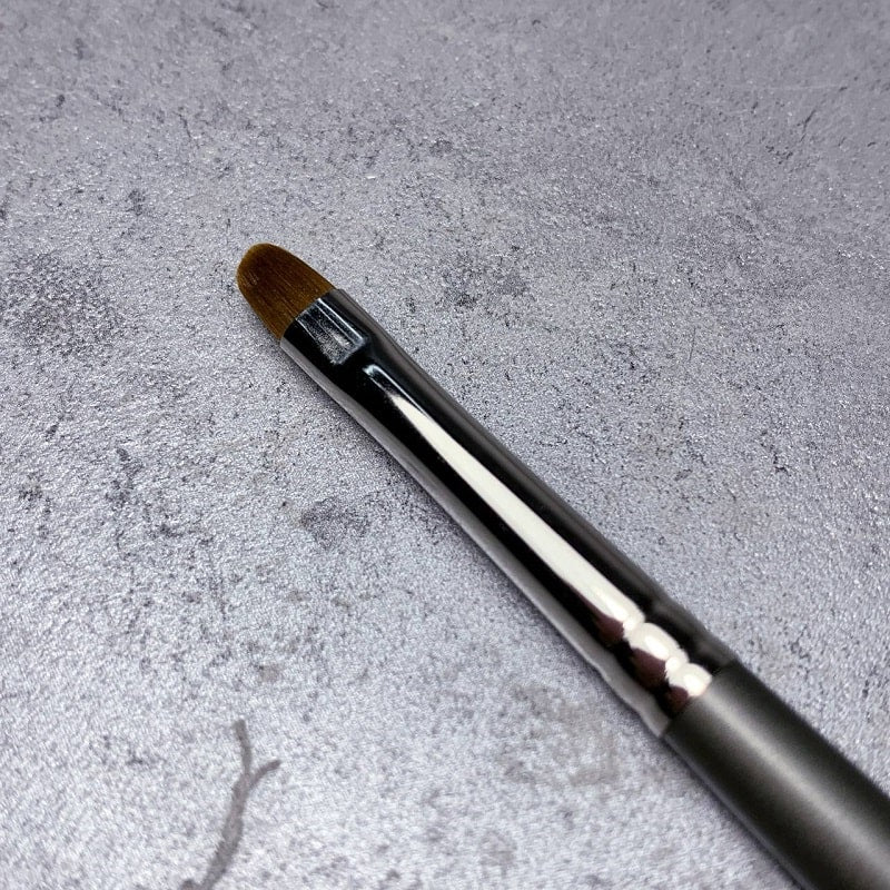 AKZENTZ UV Gel Brush Oval 108 - Level Up Beauty Supply
